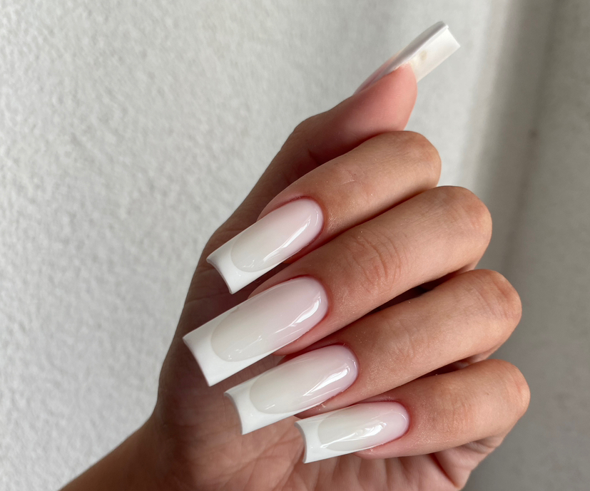 Наращивание ногтей до 3-ки