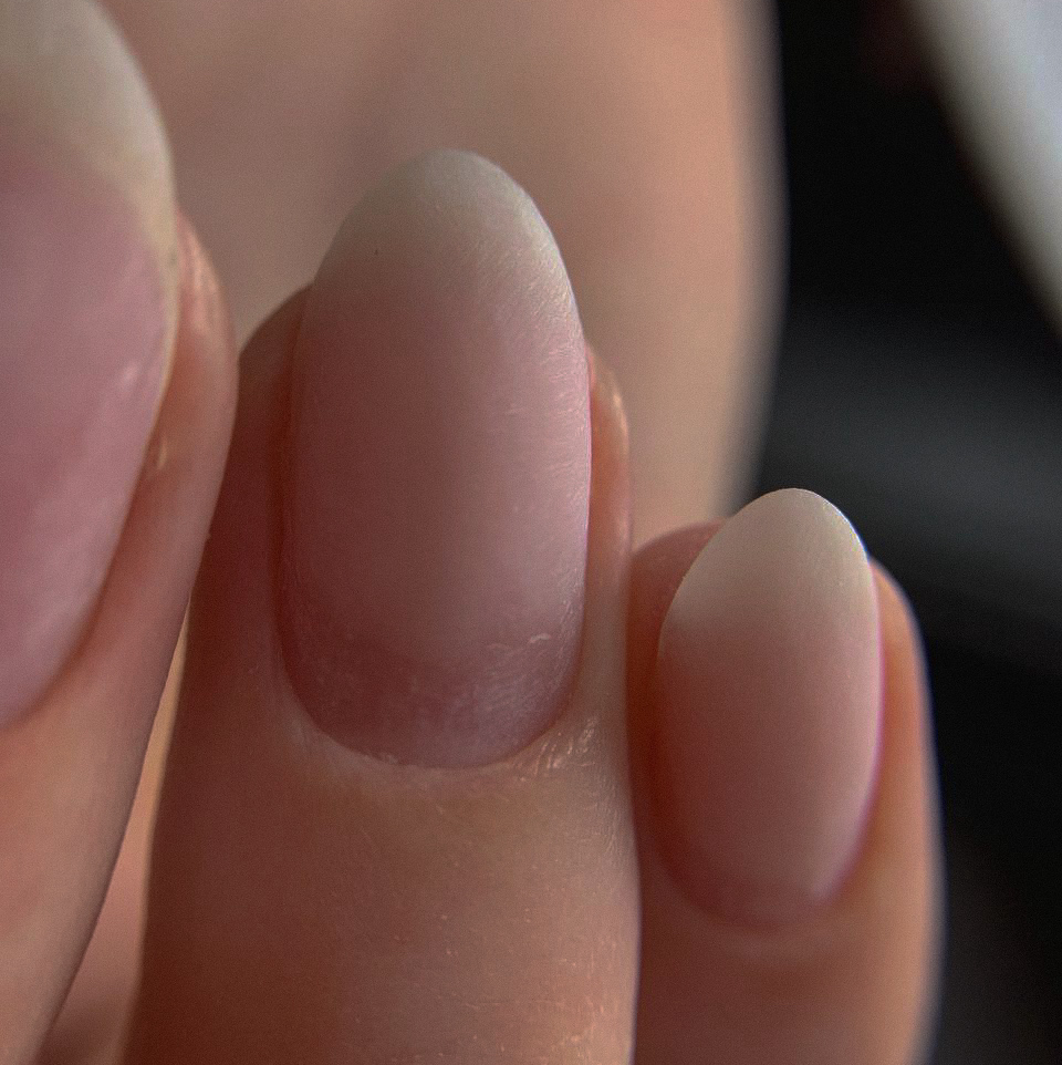 Маникюр без покрытия