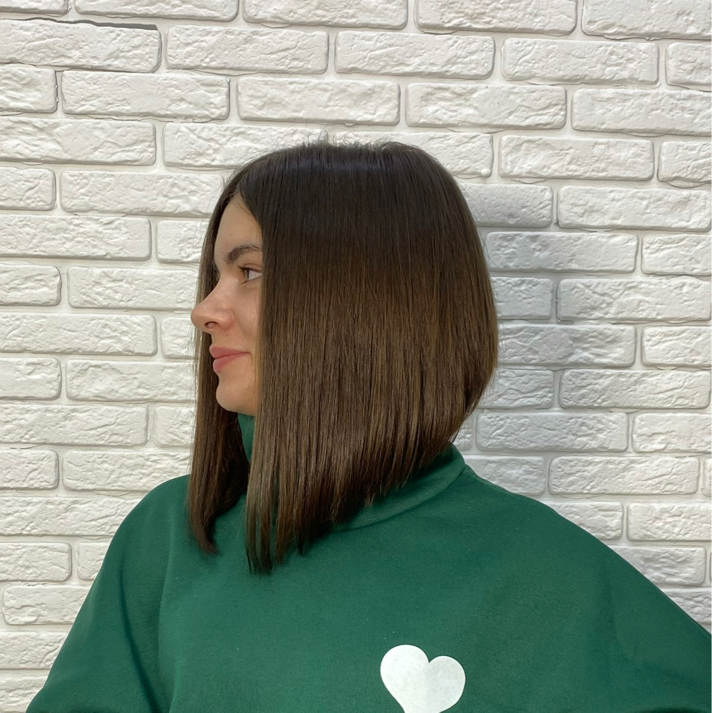 Наращивание волос примерно 50 капсул