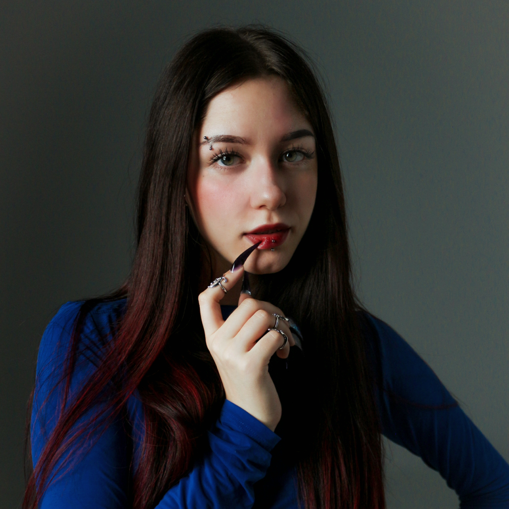 Макова Кристина