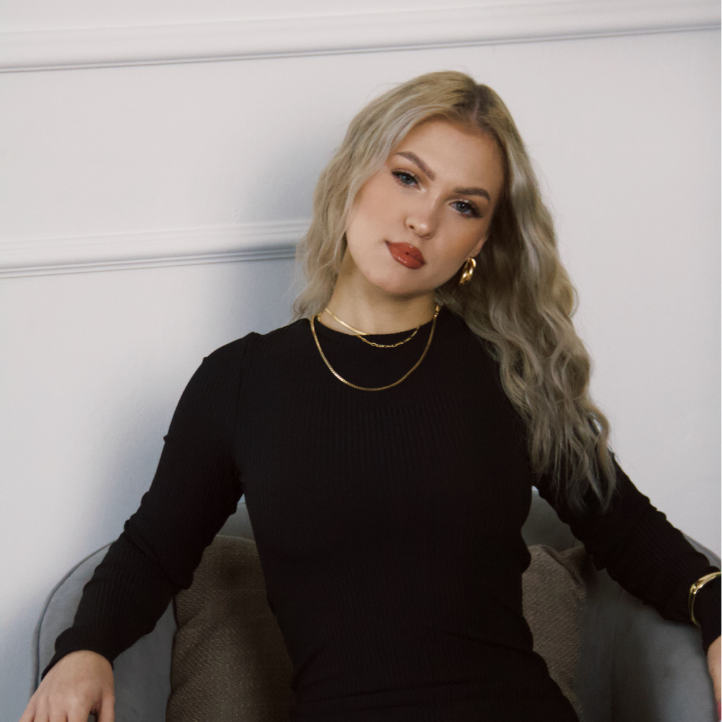 Шабарчина Ангелина