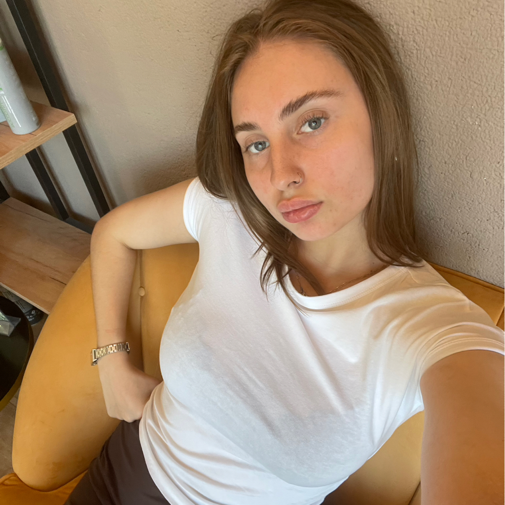 Анна