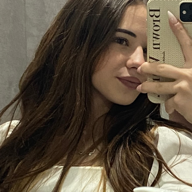 Александра