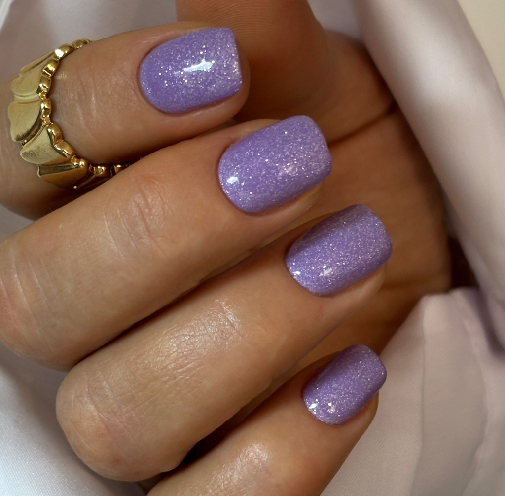 Маникюр с легкой коррекцией + покрытие