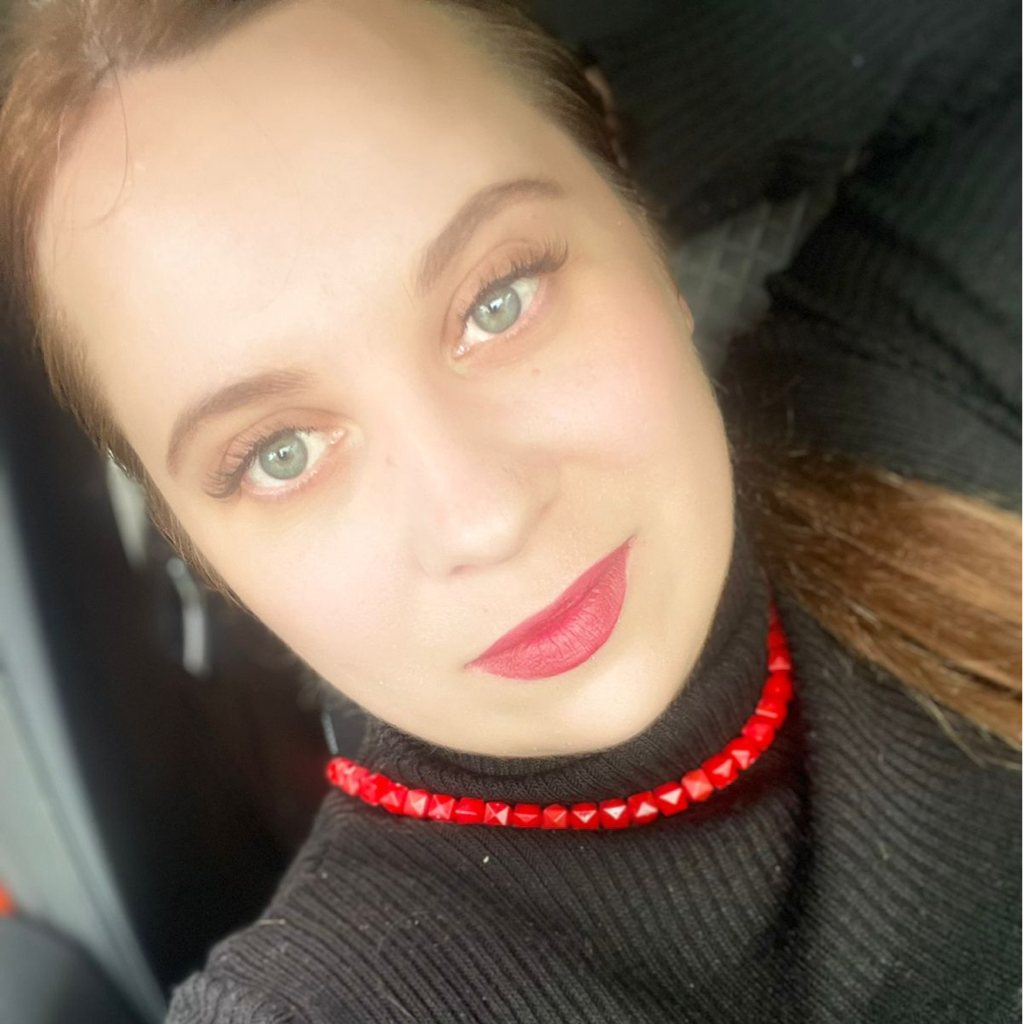 İrina Aksu