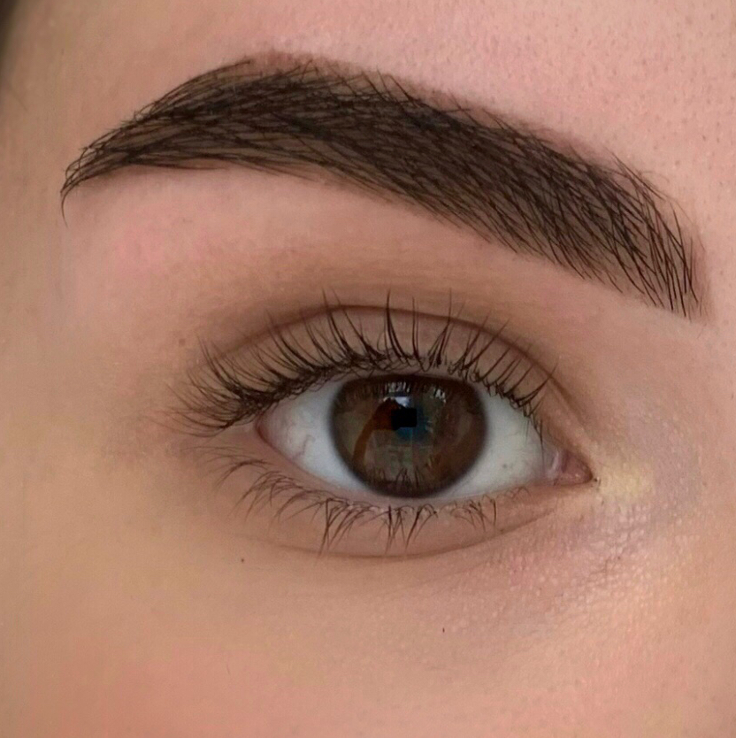 Ламинирование ресниц  + оформление и окрашивание бровей