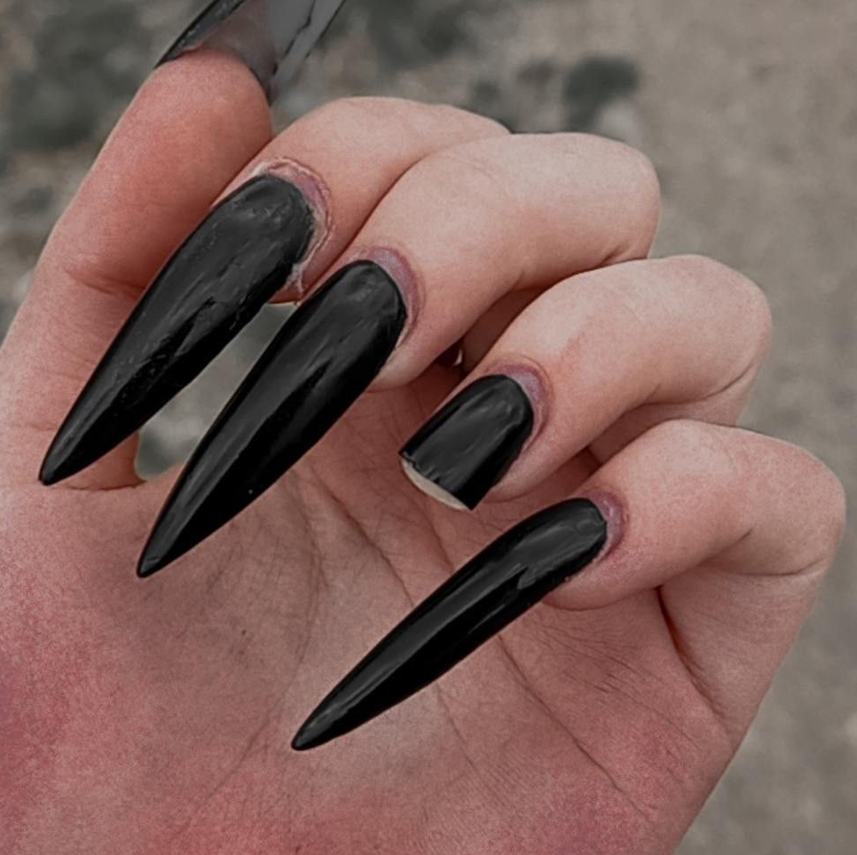 Ремонт сломанного ногтя