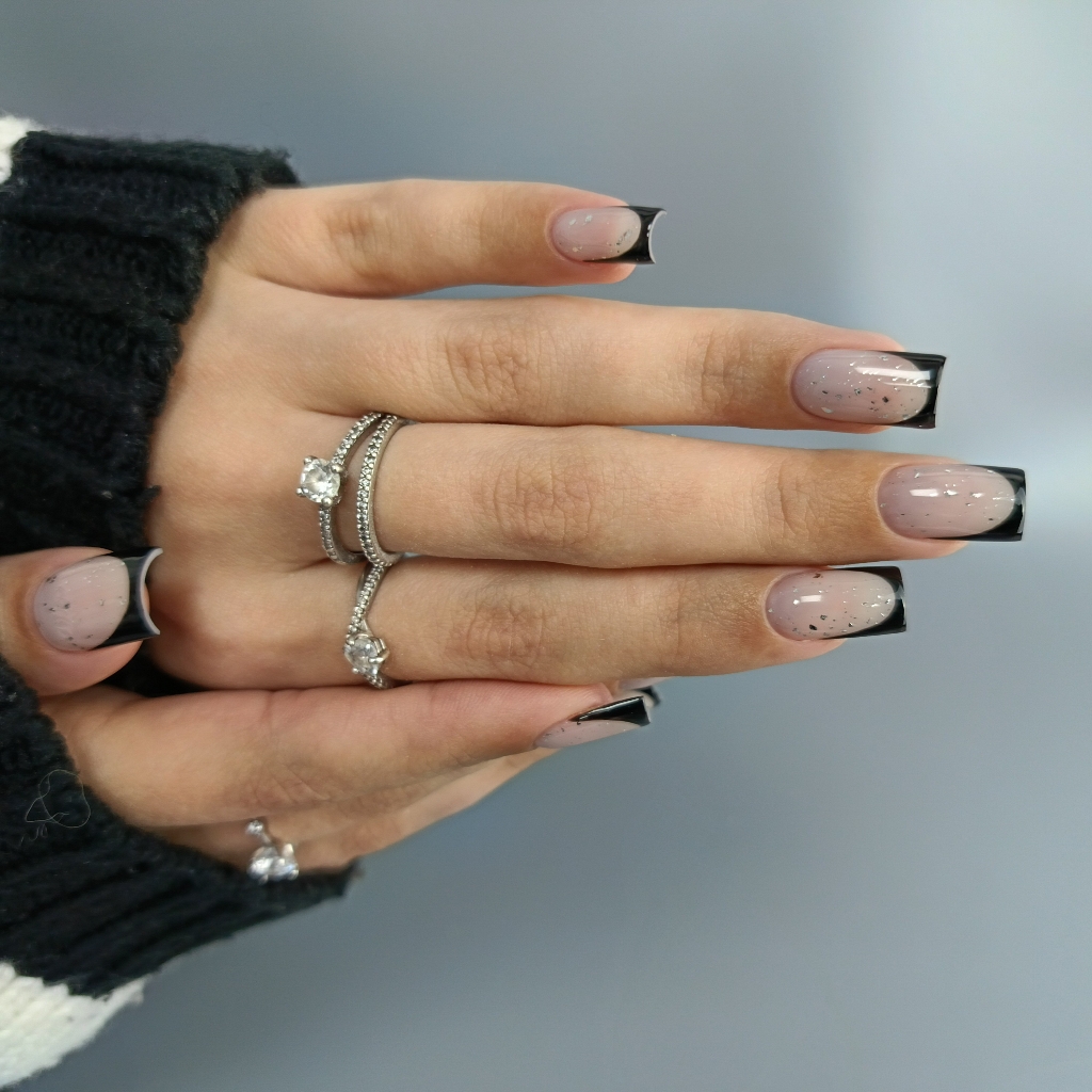 Маникюр "M"/Популярный выбор элегантной длины и лаконичного дизайна
