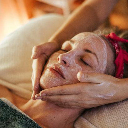 Deep Cleansing steam facial
