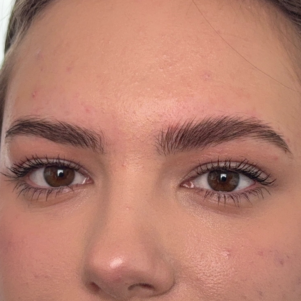 оформление бровей | коррекция , прореживание |