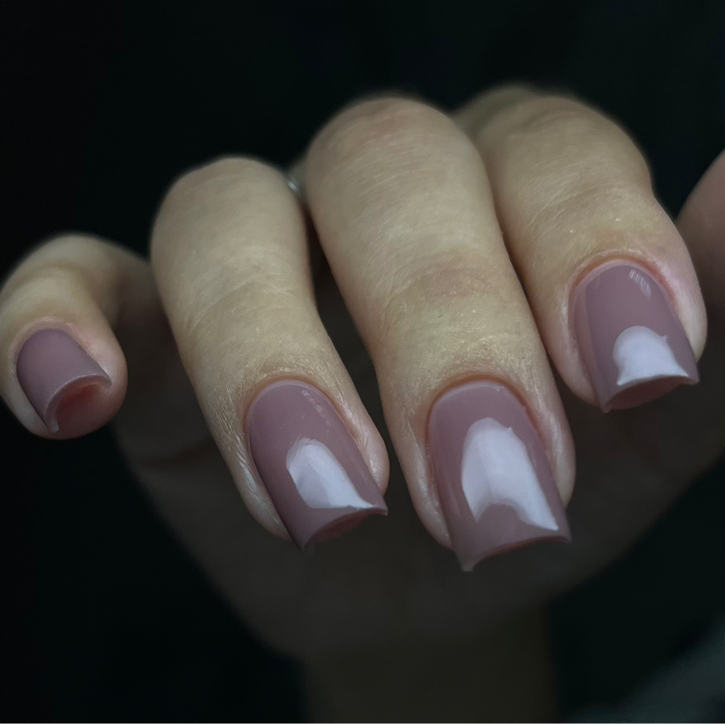 Маникюр с покрытием (средние)