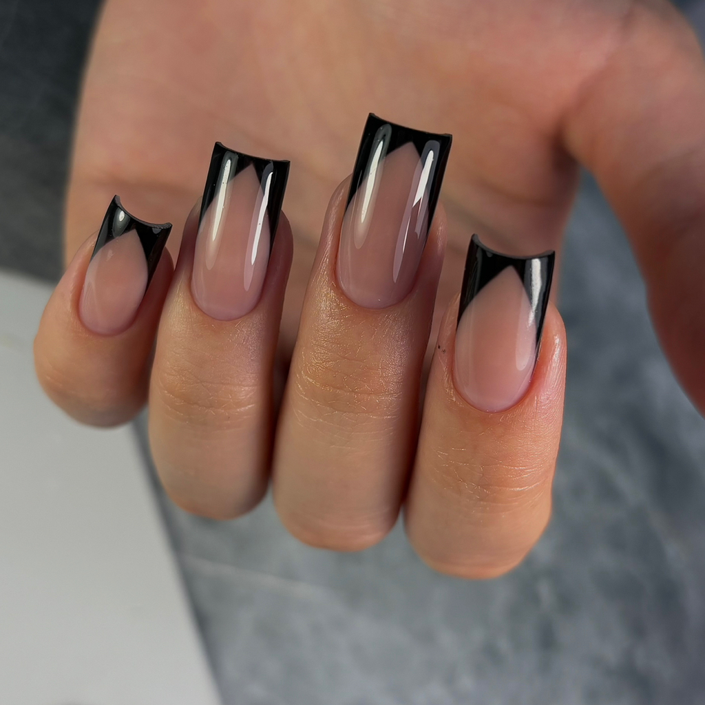 Маникюр с покрытием + дизайн