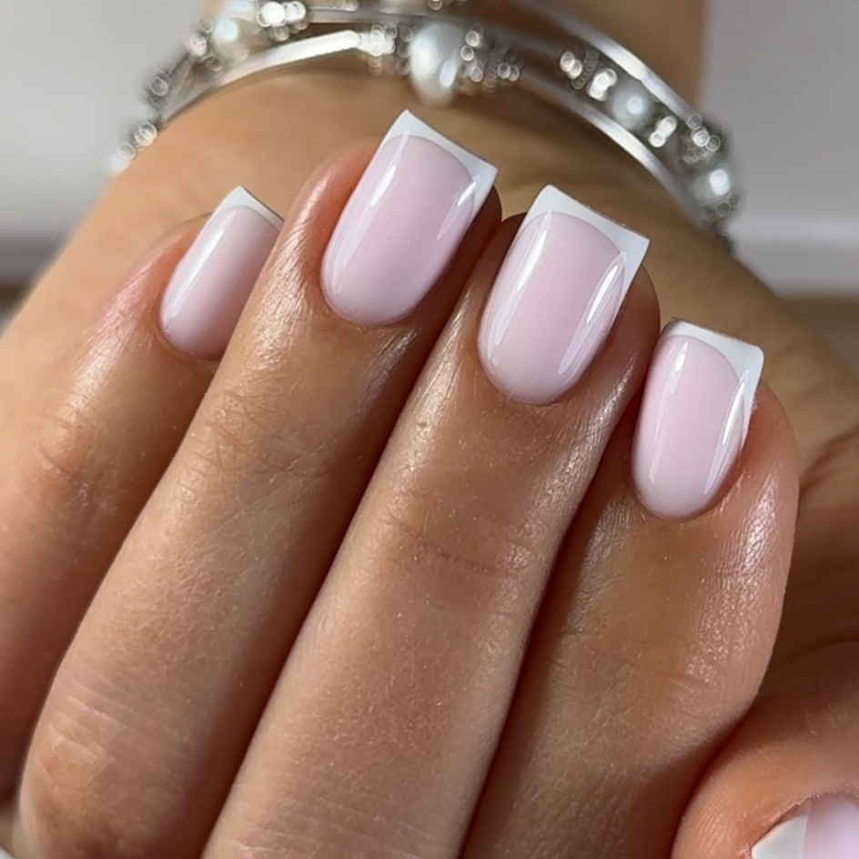 Французский маникюр