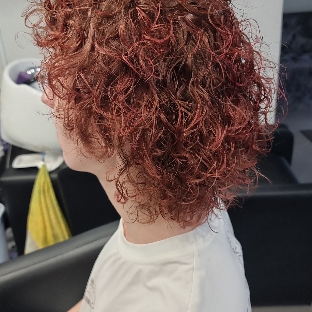 биозавивка 
на волосы до плеч