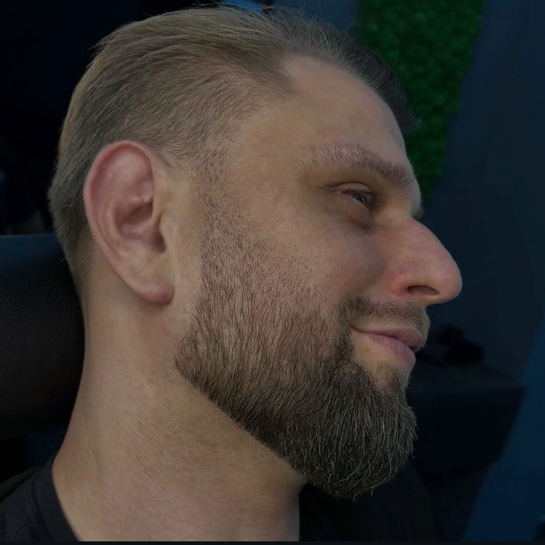 Комплекс стрижка+ борода(без распаривания)