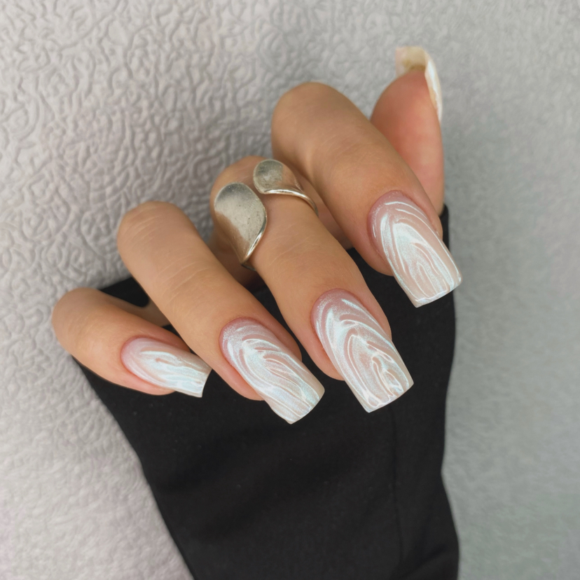 Маникюр с дизайном