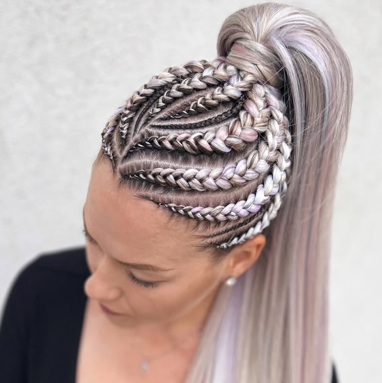 Женские афропрически: брейды, боксерские косы, зизи, афро хвост и тд