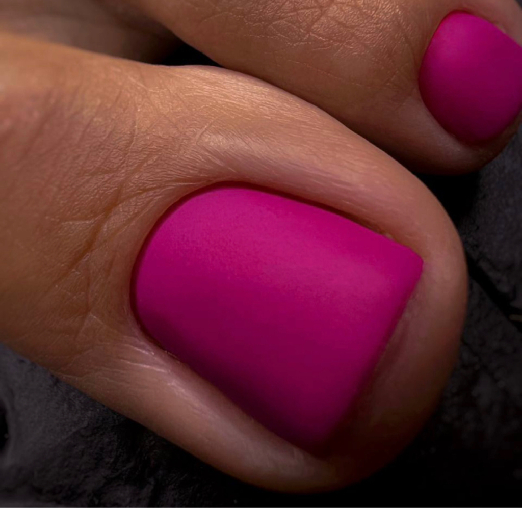 Педикюр мини (обработка пальчиков с покрытием г/лак)