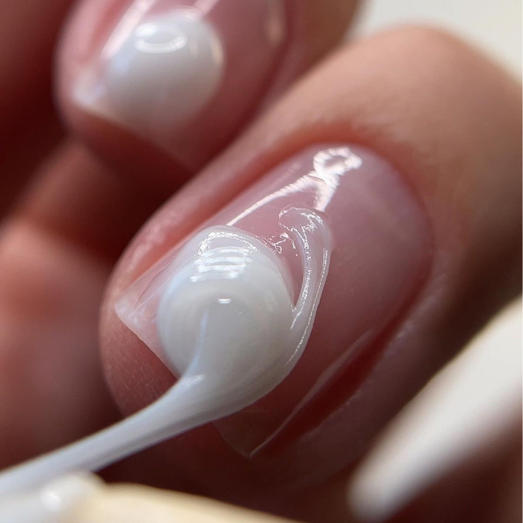 Ремонт ногтя