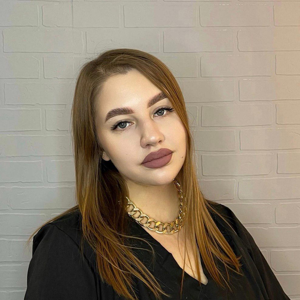 Б. Анастасия