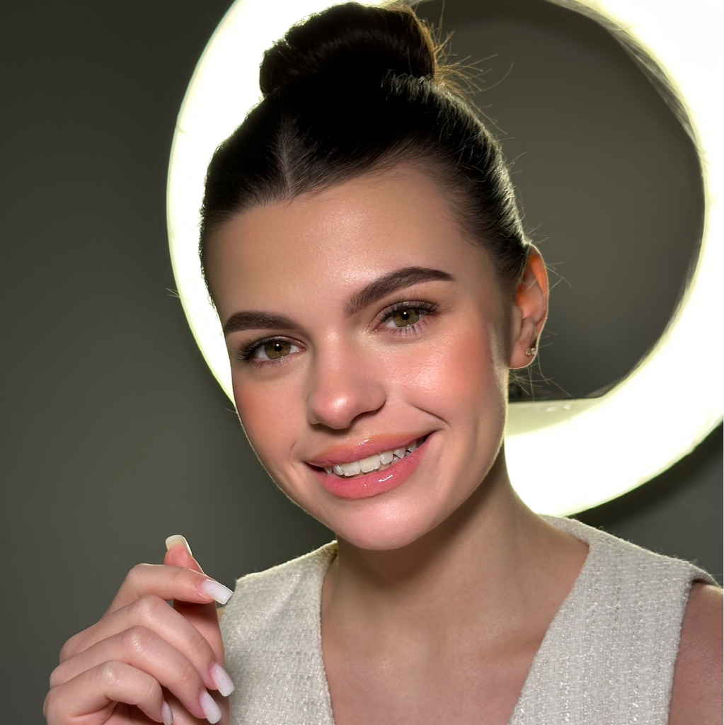 Оформление бровей