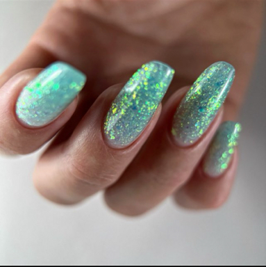 Наращивание ногтей