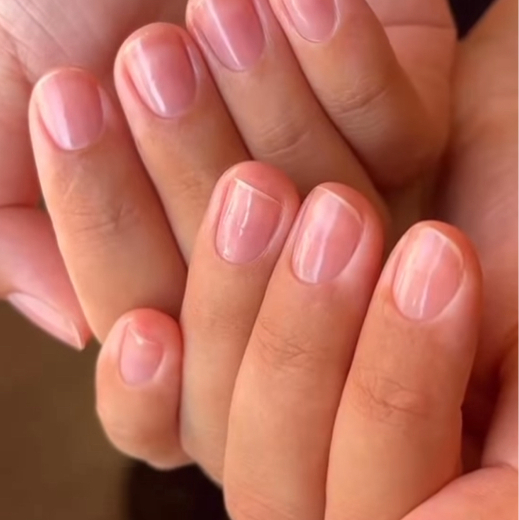 Маникюр комбинированный