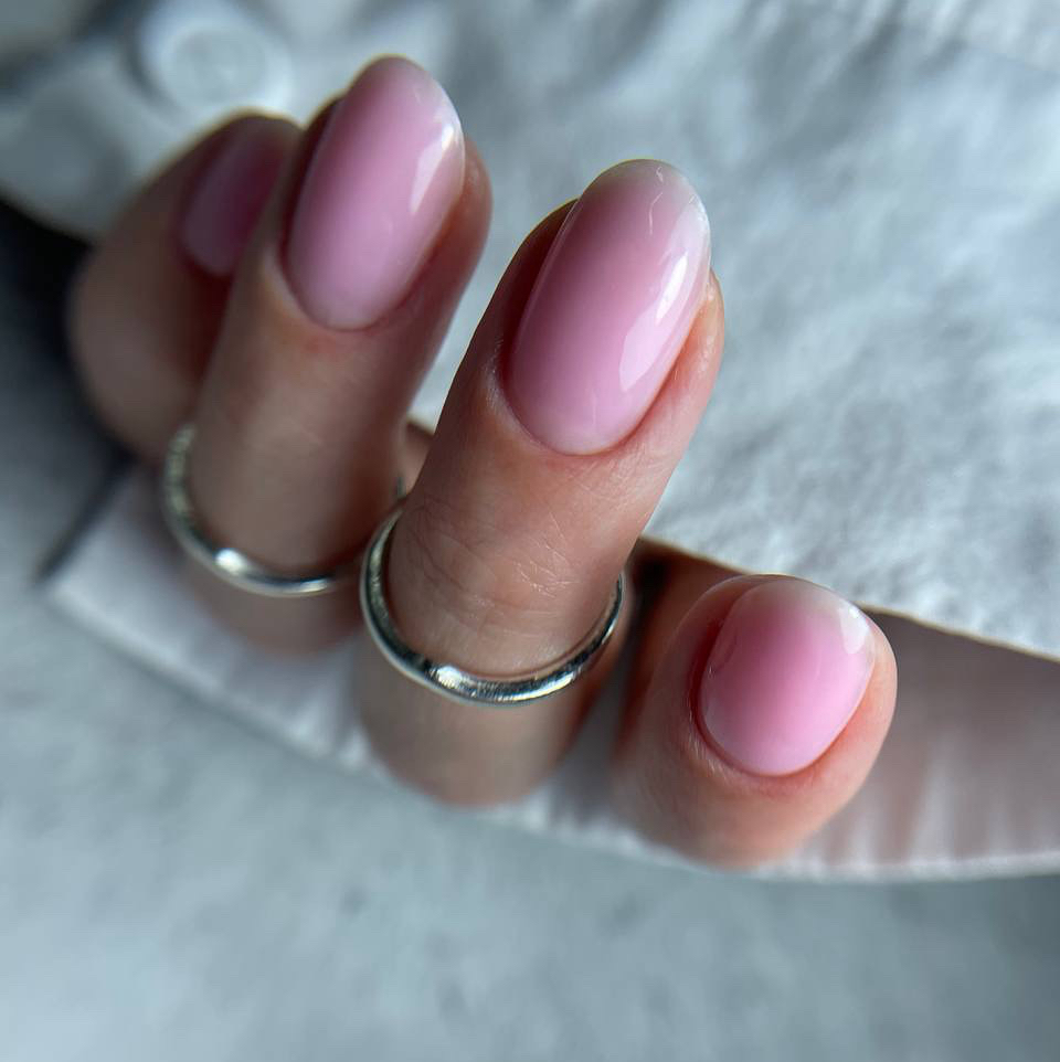 Маникюр с покрытием гель-лак