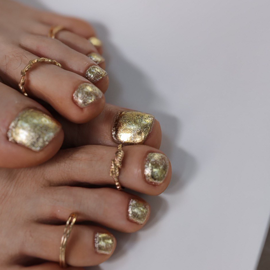 Покрытие лак (ноги)