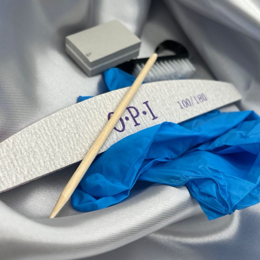 Мужской маникюр с покрытием гель-лак