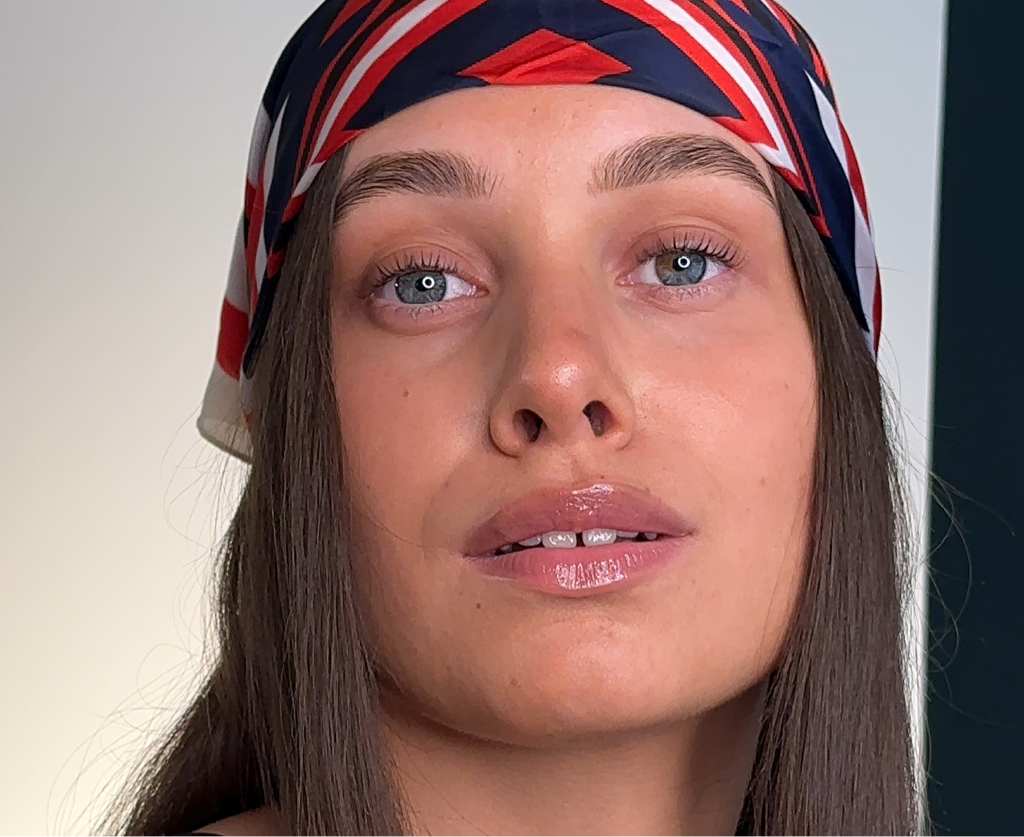 SET: Коррекция и окрашивание бровей + ламинирование ресниц