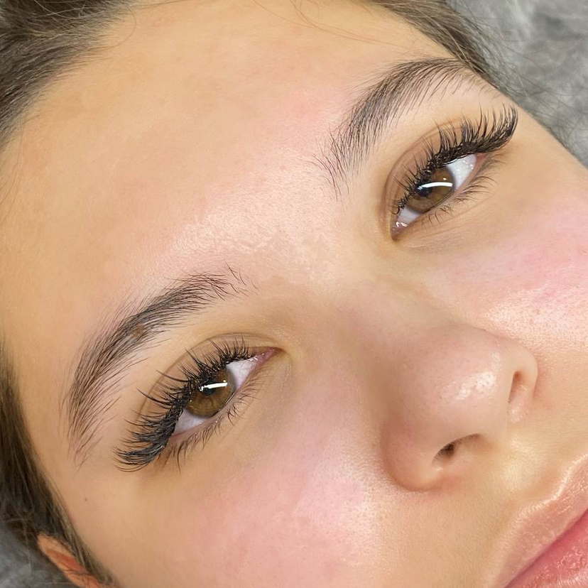 Наращивание ресниц лучики