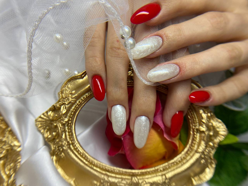 Маникюр с укреплением