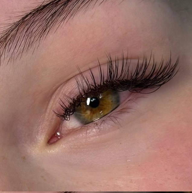 Наращивание ресниц 1,5 d