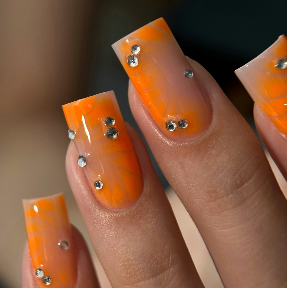 Слайдеры / стемпинг / стразы