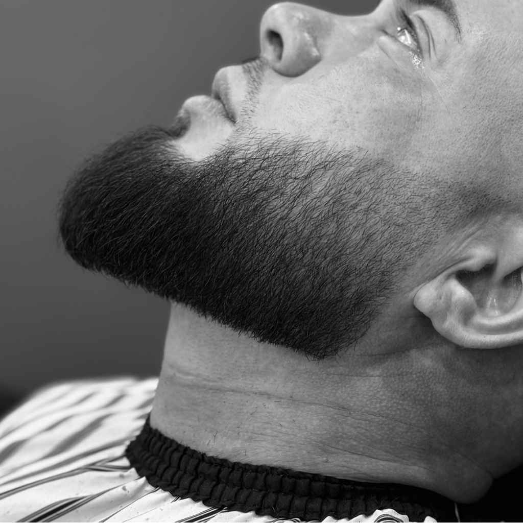 Оформление бороды и усов