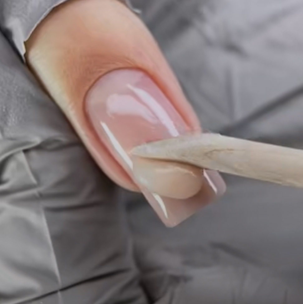 + укрепление всех ногтей Aкригелем