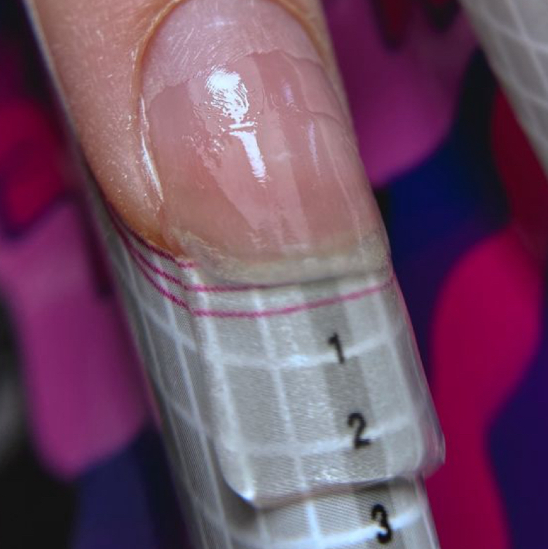 Наращивание 1 ногтя