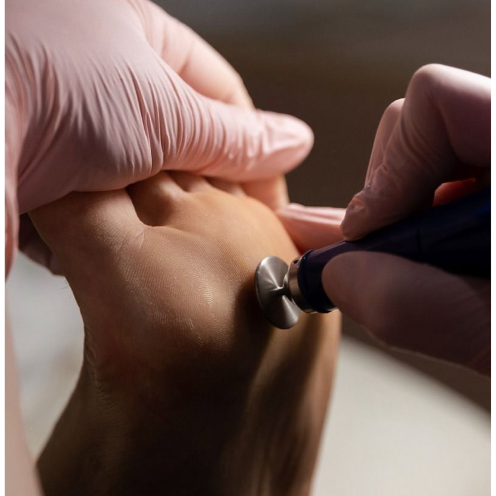 Педикюр Аппаратный