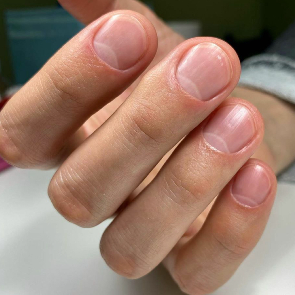 Маникюр мужской