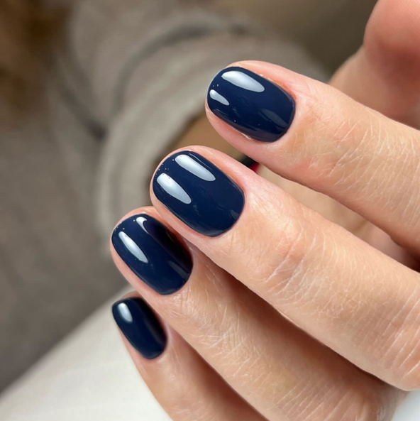 Маникюр с покрытием гель-лак (база+цвет)