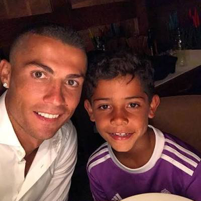 Стрижка ( Отец и сын )