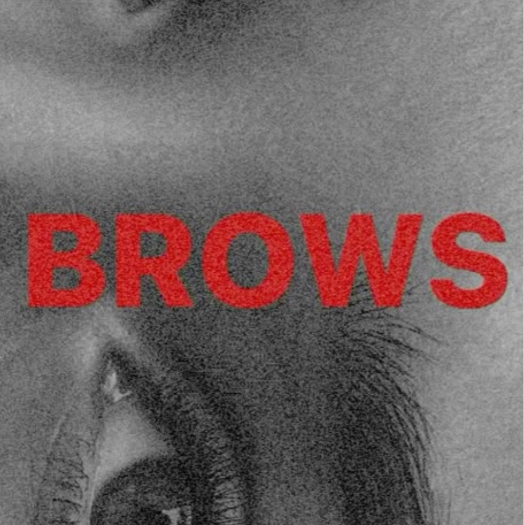 Окрашивание бровей