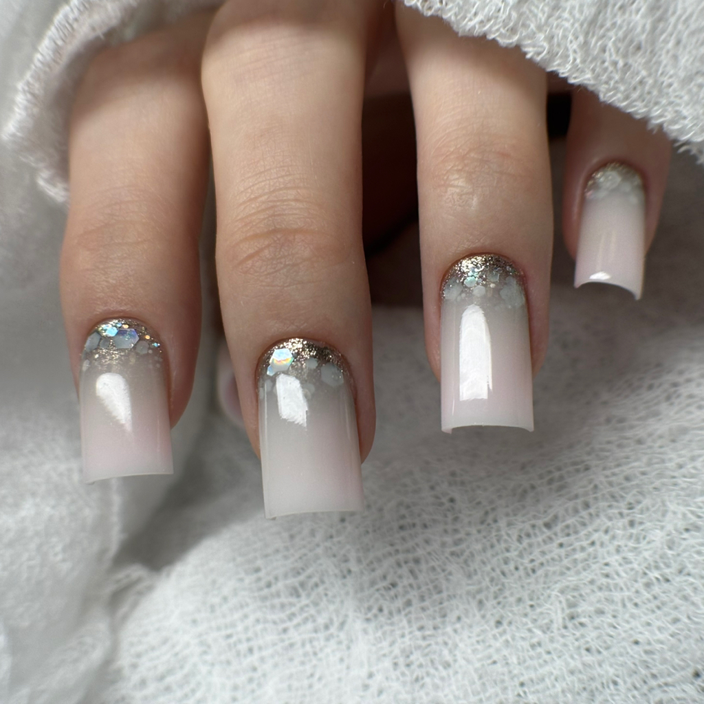 Комплекс mini
Снятие + покрытие длину (от 0 до 1,5см)+укрепление (однотон/комуфляж)