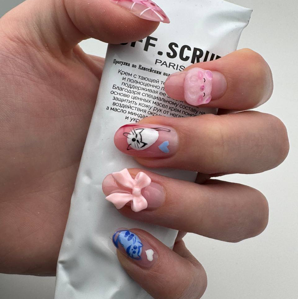 Дизайн средней сложности  ( 1 ноготок )