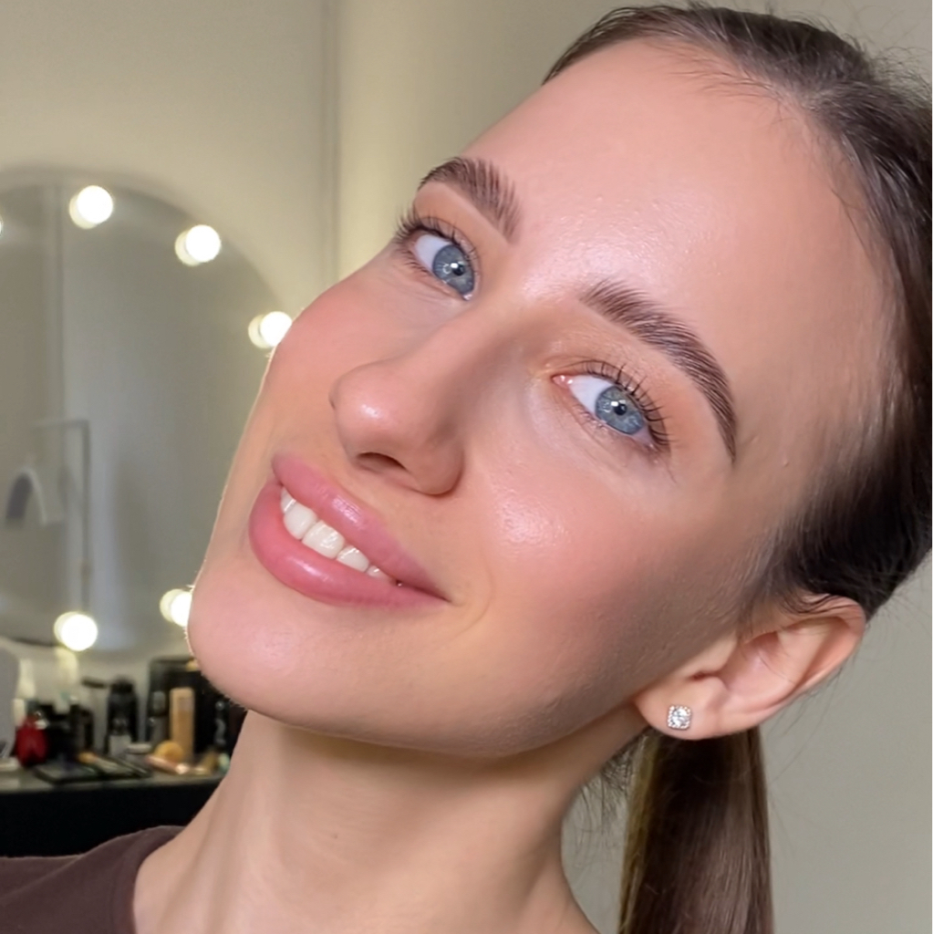 Моделирование бровей