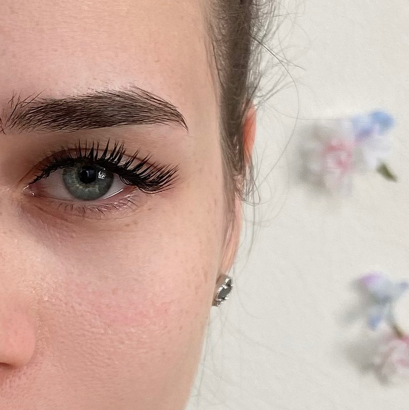 Двойной объем наращивания ресниц