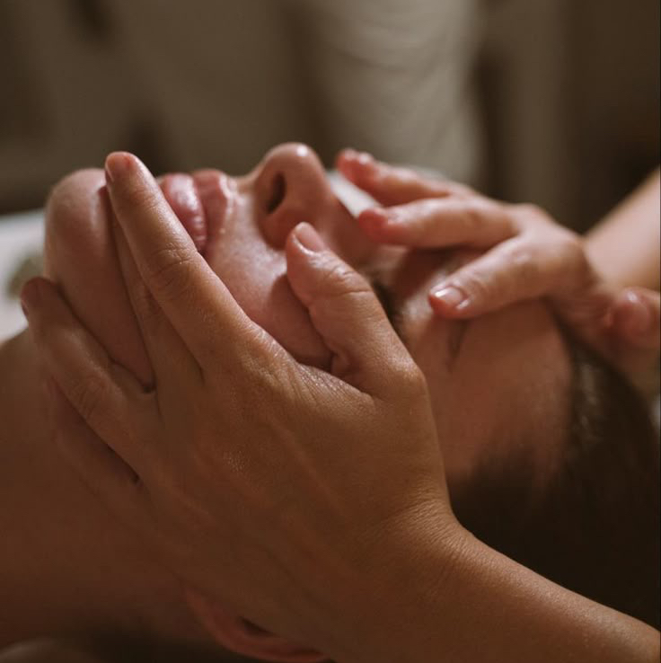 Моделирующий лифтинг  МАССАЖ ЛИЦА