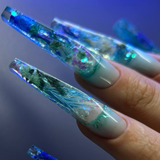 Моделирование (наращивание) ногтей на верхние формы