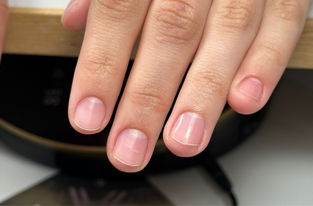 Маникюр без покрытия